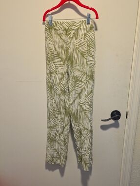 Green and White Palm Print Lounge Pants 003